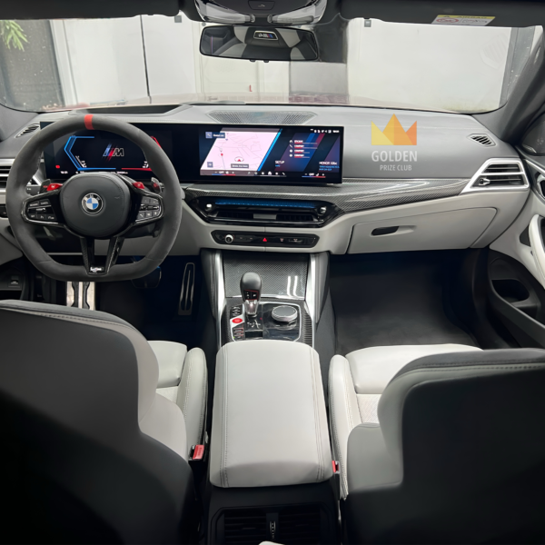 BMW M4 Competition 2025 Individual dashboard